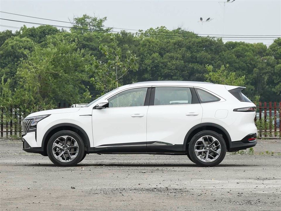 Changan CS75 PLUS Blue Whale Ultra Hybrid Flagship suppliers